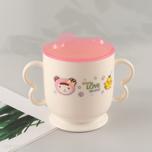 Factory Supply Cute Baby Plastic Cup Toddler Cup with Handles & Lid