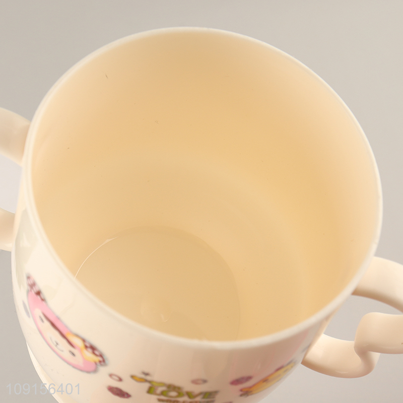 Factory Supply Cute Baby Plastic Cup Toddler Cup with Handles & Lid