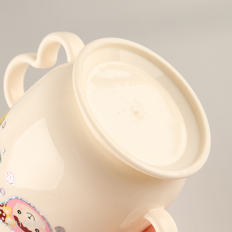 Factory Supply Cute Baby Plastic Cup Toddler Cup with Handles & Lid