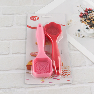 Good Quality 2PCS Plastic Moon Cake Molds Diy Hand Press Cookie Stamps