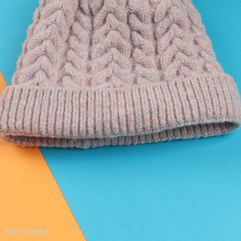 Online wholesale thickened winter fashion knitted hat beanies hat