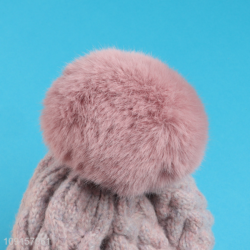 Online wholesale thickened winter fashion knitted hat beanies hat