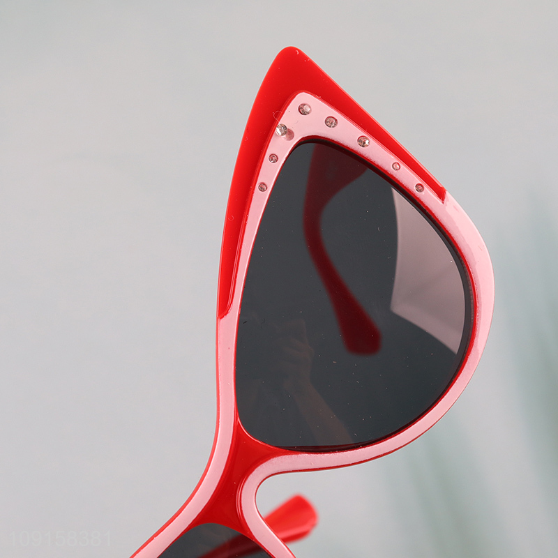 Factory direct sale fashion plastic children sunglasses for outdoor