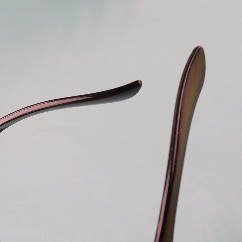 Low price black plastic summer outdoor fashion sunglasses for sale