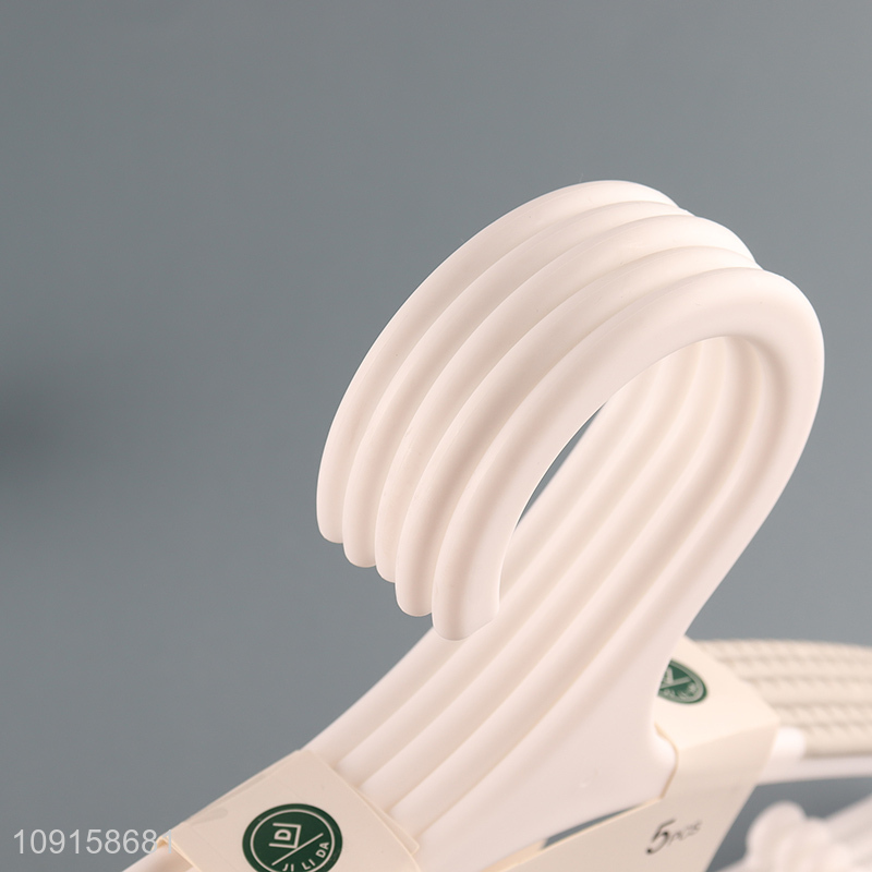 Yiwu market household non-slip clothes hanger coat hanger set