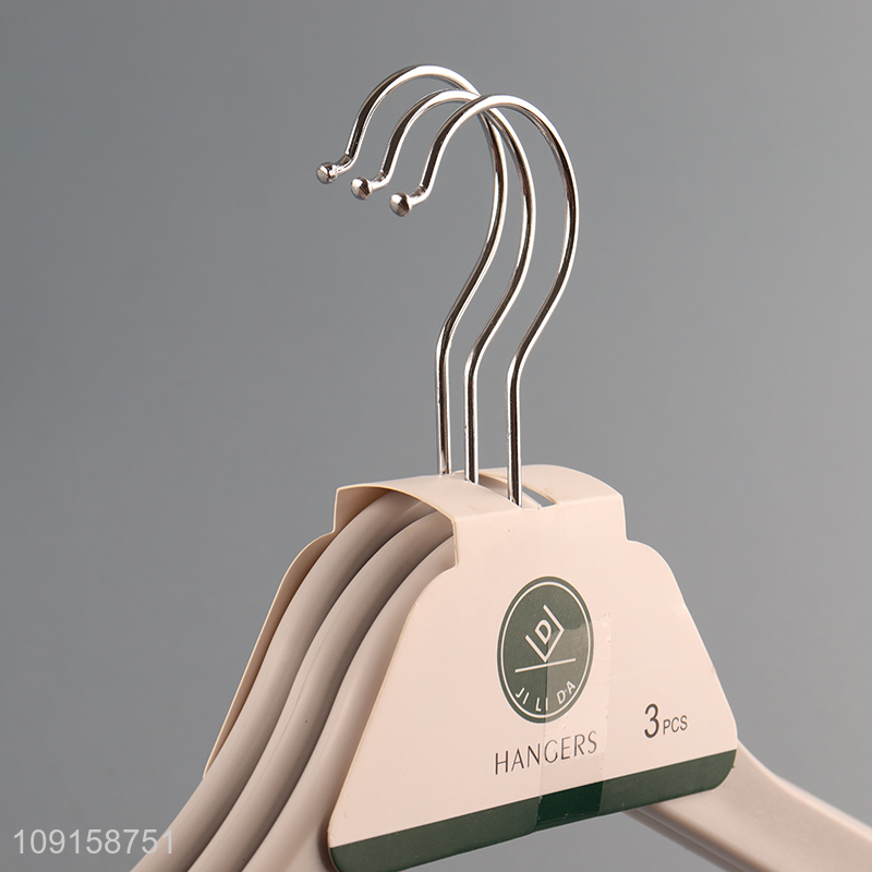 Good selling 3pcs household plastic clothes hanger coat hanger wholesale