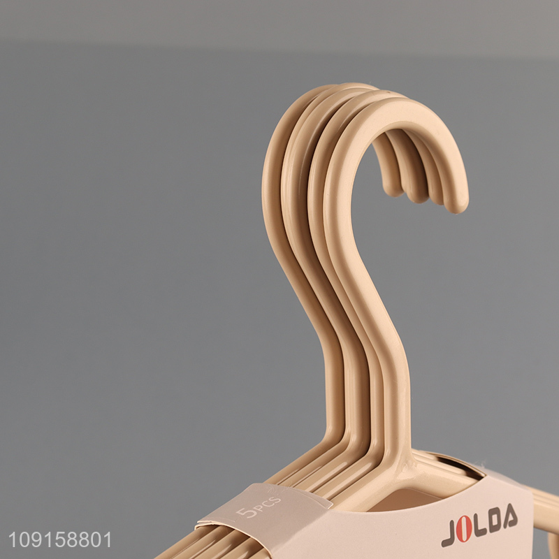 Top quality plastic household clothes hanger coat hanger for sale