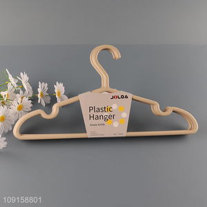 Top quality plastic household clothes hanger coat hanger for sale
