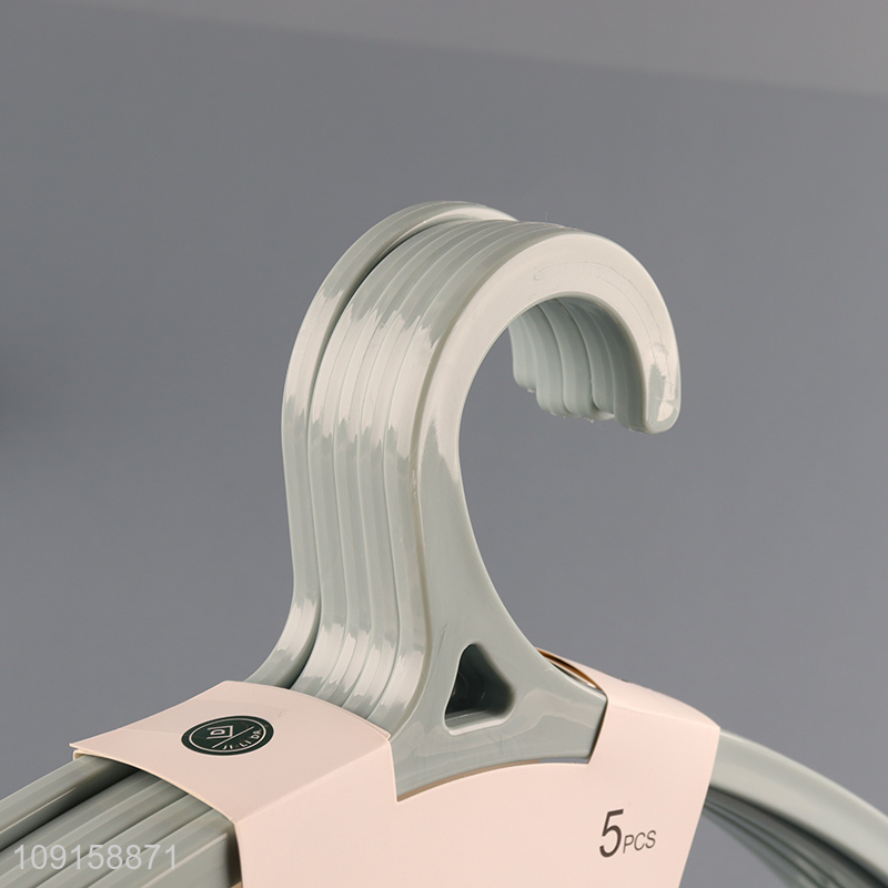 Factory supply 5pcs plastic clothes hanger coat hanger for household