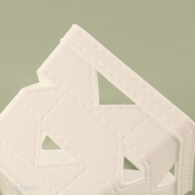 Popular products square plastic storage basket for desktop organizer