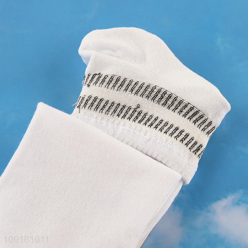 Factory price white breathable sports socks casual socks for sale