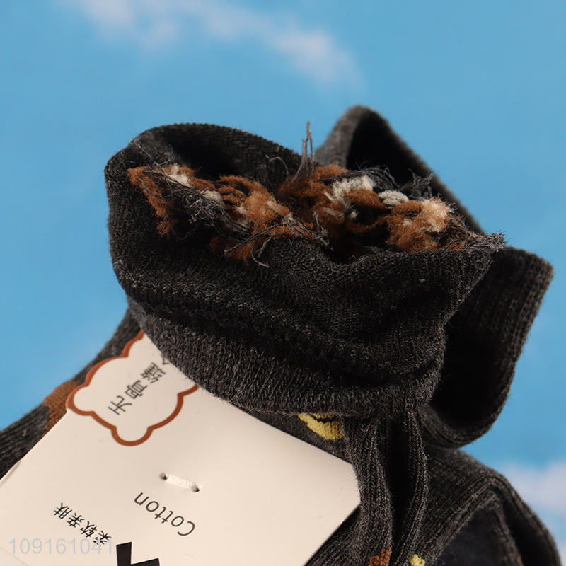 Hot items monkey printed skin-friendly cotton kids socks