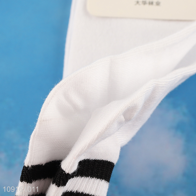 Factory price white breathable sports socks casual socks for sale