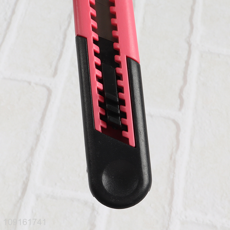 New Product Retractable Utility Knife Box Cutter for Cardboard Foam Board