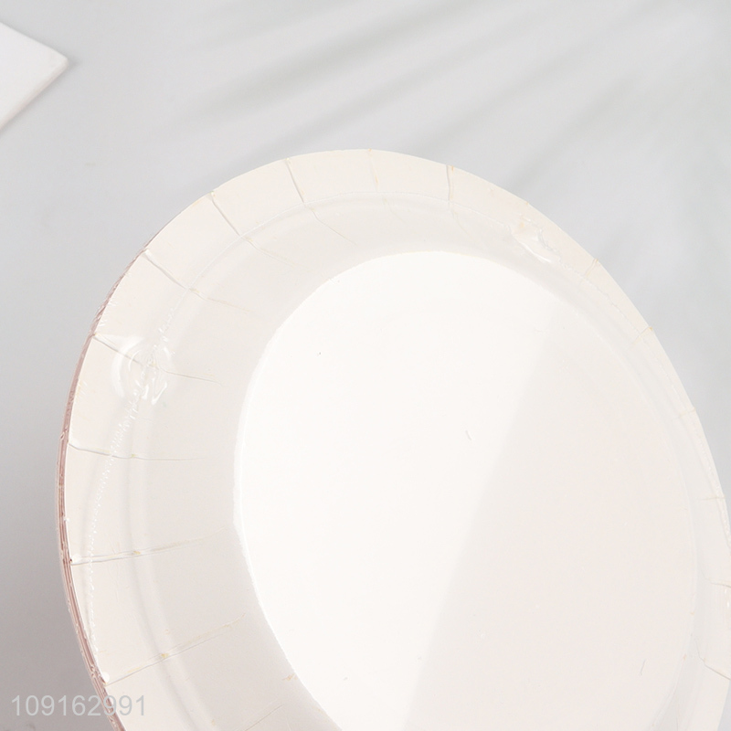 Factory Supply 10 Pieces 7 Inch Christmas Party Paper Plates Disposable Paper Plates