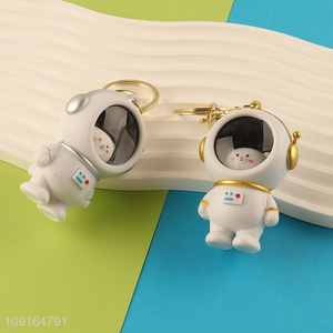Best sale astronaut bear pendant portable keychain key ring