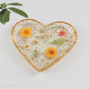Hot Selling Dried Flower Jewelry Tray Heart Shaped Resin Trinket Tray