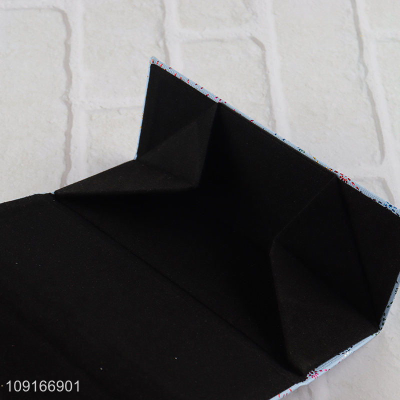 Most popular fashion triangle glasses box glasses case sunglasses case