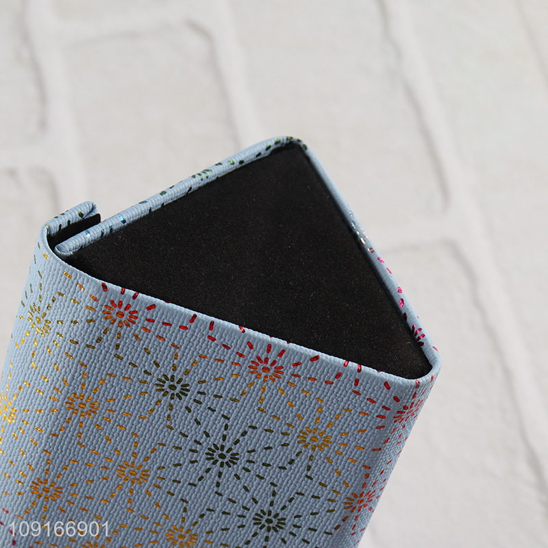 Most popular fashion triangle glasses box glasses case sunglasses case