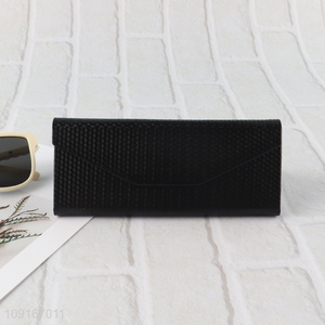 Low price portable triangle glasses box glasses case sunglasses case