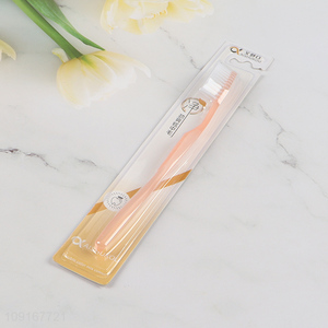 Online Wholesale Adults Toothbrush Manual Toothbrush with Medium Nylon Bristles