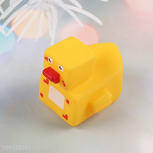 New Arrival Mini Vinyl Plane Baby Bath Toys Cute Party Favors