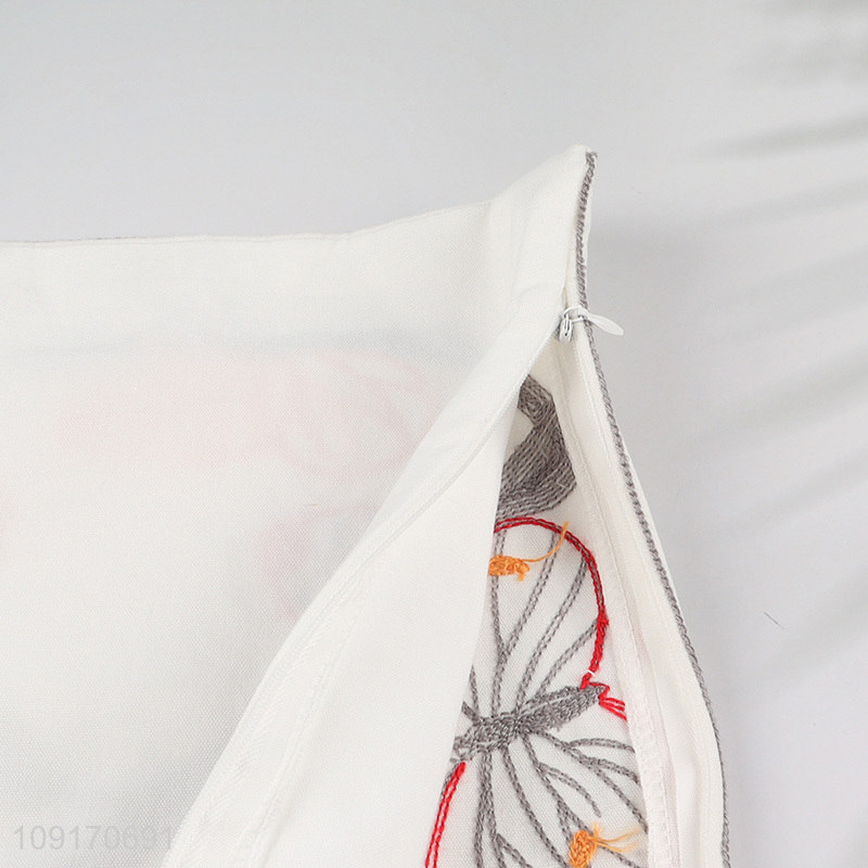 High Quality Embroidered Pillow Covers Cotton Pillow Covers Tufted Pillow Covers