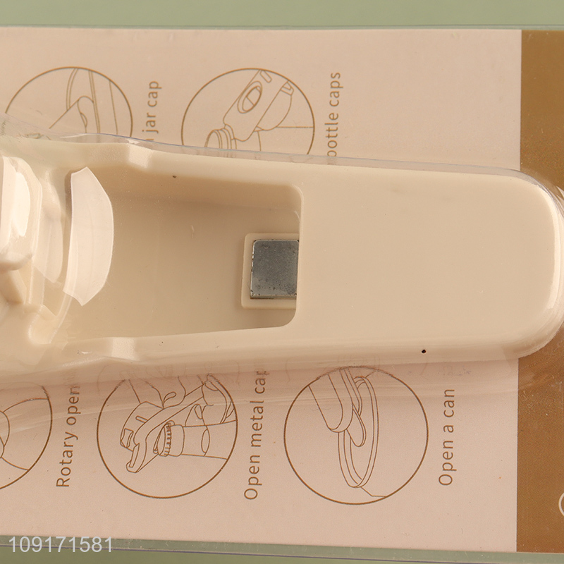 Top quality household magnetic bottle opener can opener for sale