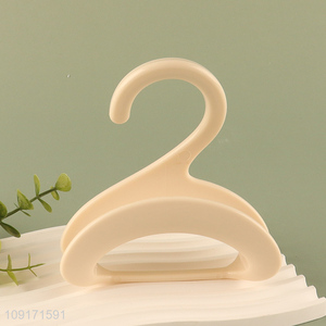 Wholesale Home Closet Hanging <em>Rack</em> Stackable Plastic Portable Storage Hanger