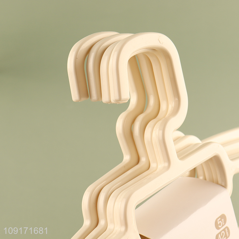 Popular products 5pcs non-slip clothes hanger coat hanger for household