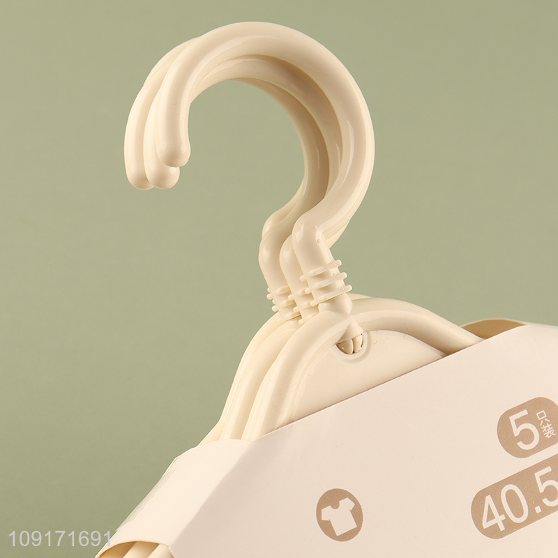 Factory price 5pcs household clothes hanger coat hanger set