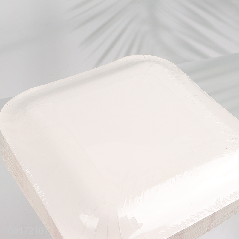 New Product 50 Pieces Christmas Paper Plates Disposable Party Paper Plates