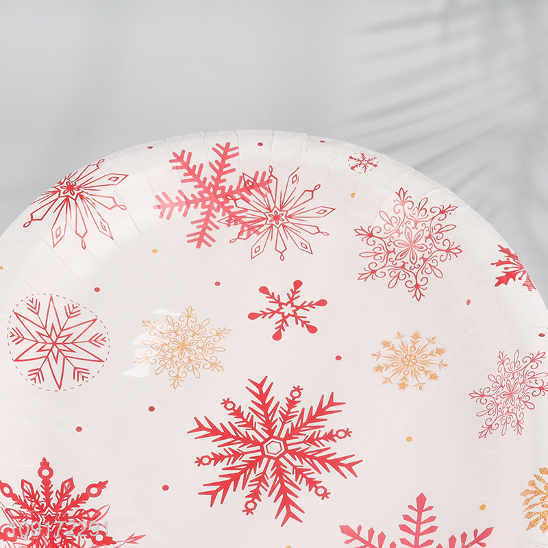 Low Price 30 Pieces Christmas Party Plates Disposable Christmas Paper Plates