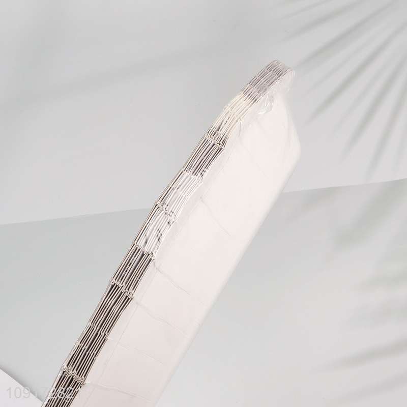 Factory Price 10 Pieces Football Paper Plates Disposable Paper Plates Party Supplies