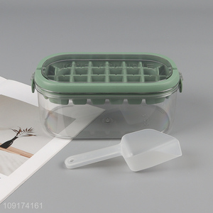 High Quality Plastic Ice Cube Tray Ice Cube Mold with Lid, Bin & Ice Scoop