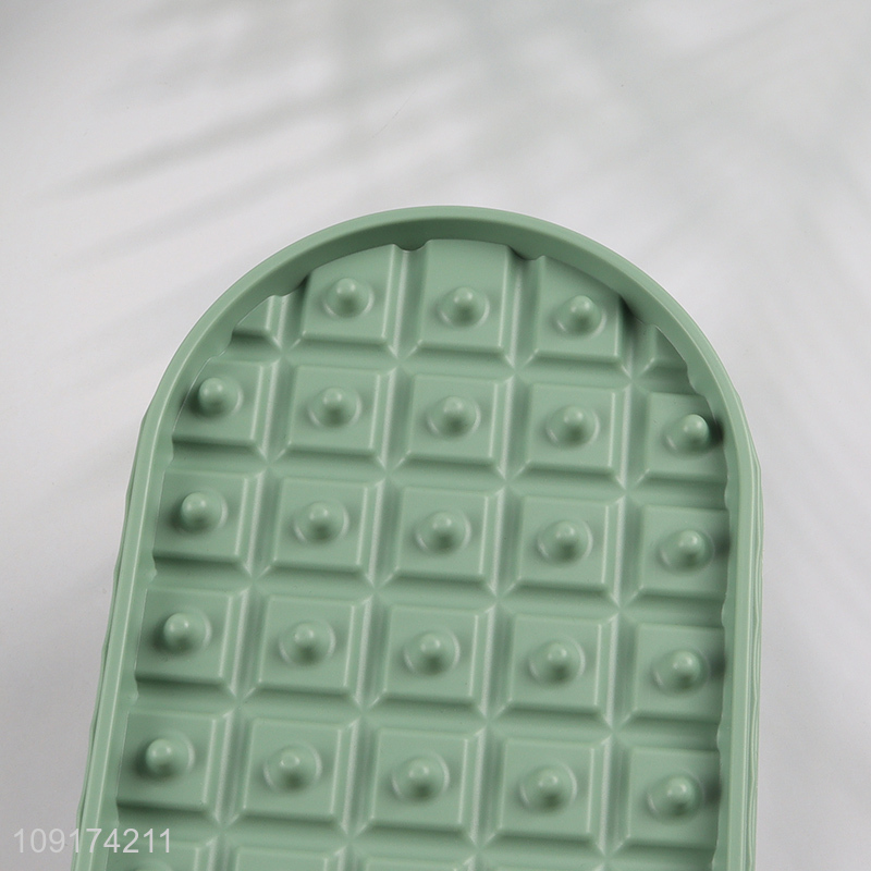 New Arrival Freezer Ice Cube Tray with with Lid, Ice Bin & Ice Scoop