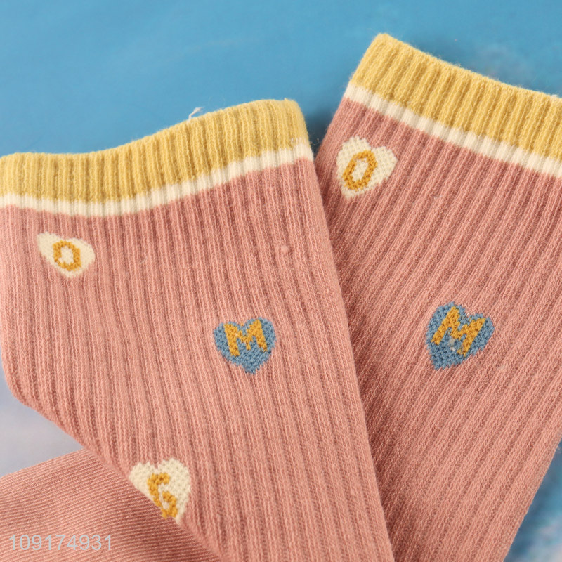 Hot products fashion girls breathable casual crew socks