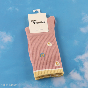 Hot products fashion girls breathable casual crew socks