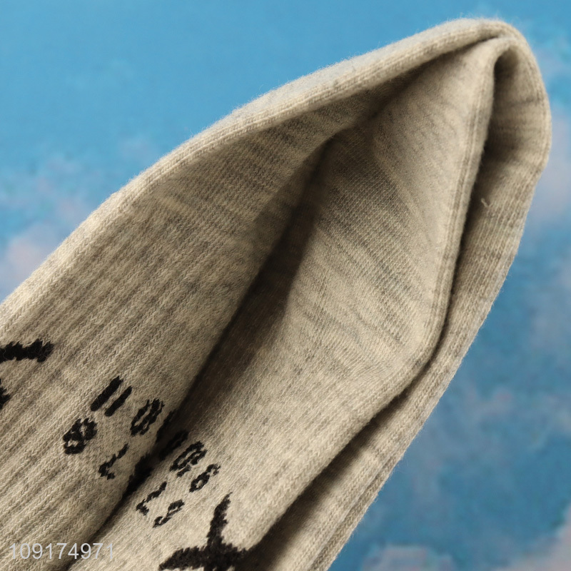 Good quality breathable women casual crew socks for sale