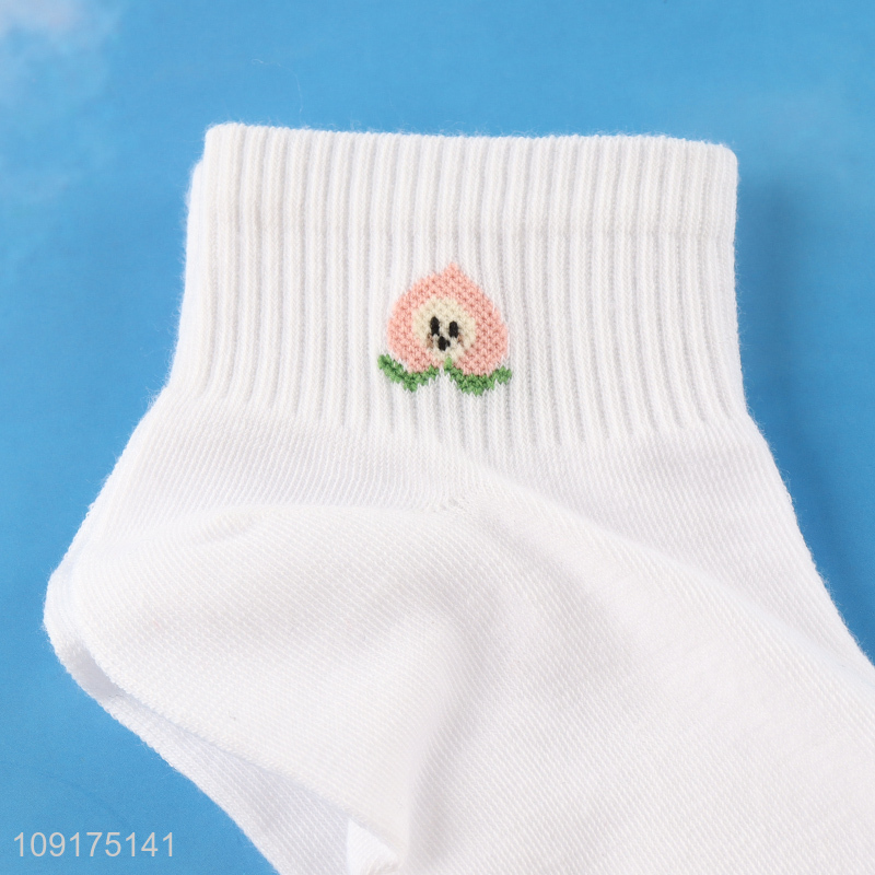 China factory breathable ankle socks low cut socks for women