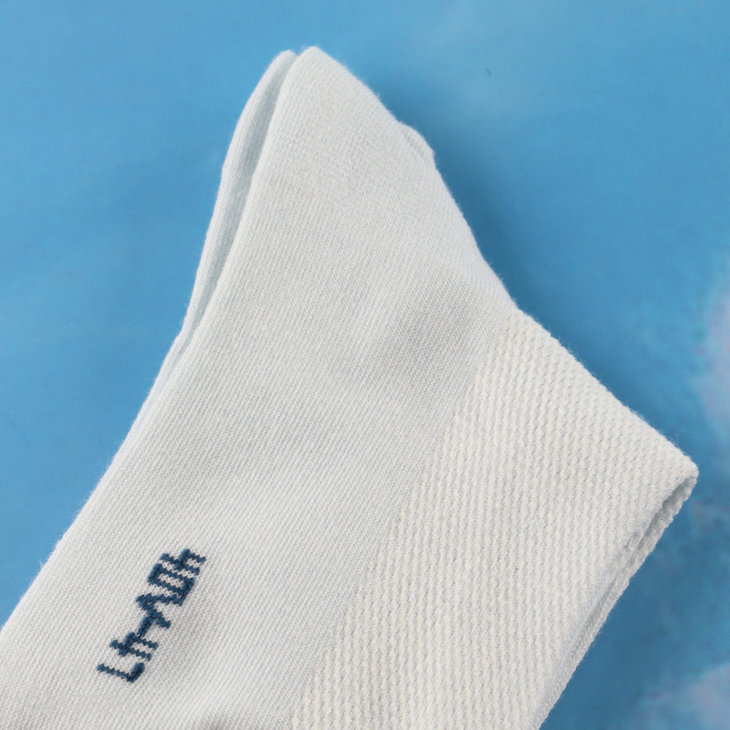 Hot selling breathable antibiosis deodorization sports casual crew socks