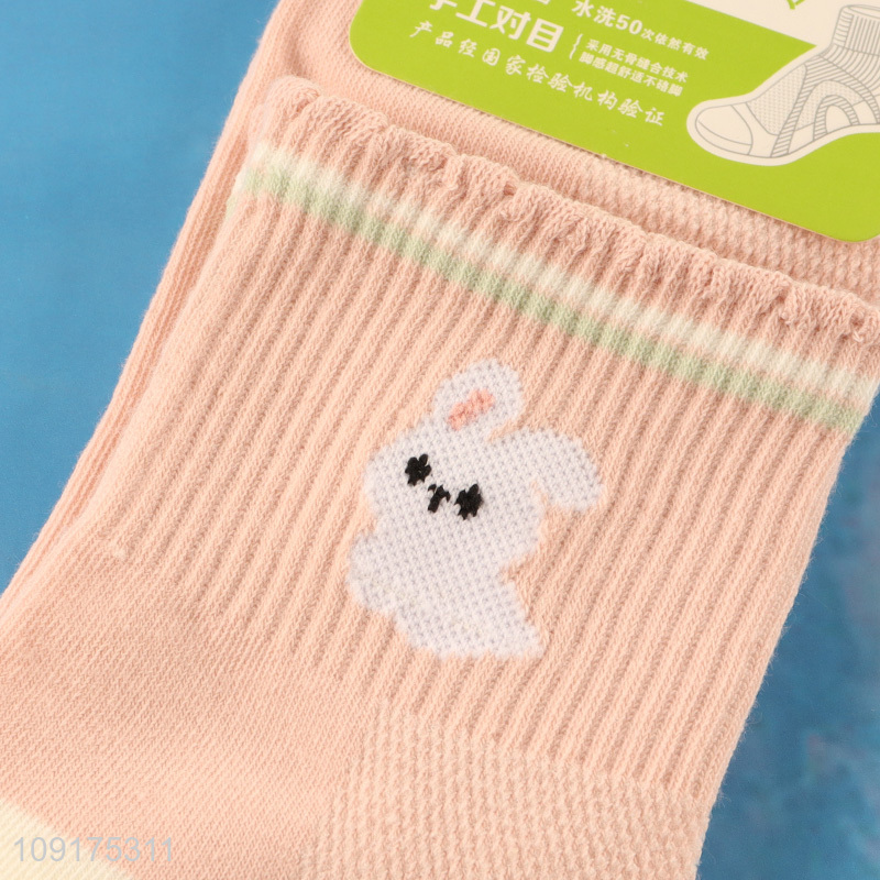 Top selling cute women antibiosis deodorization sports casual crew socks