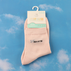 Good price breathable cotton antibiosis deodorization women casual crew socks
