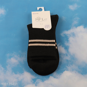 Best selling breathable men cotton socks crew socks wholesale