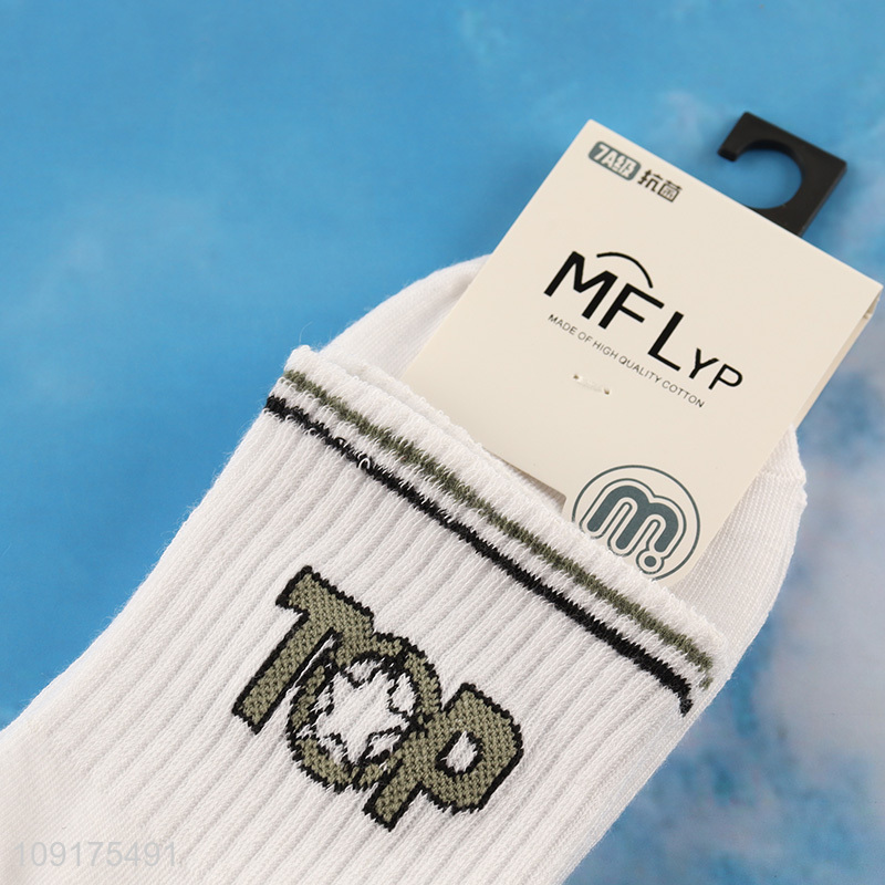 Top quality breathable men cotton socks crew socks sports socks