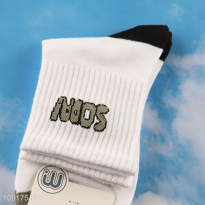 Yiwu market men cotton socks crew socks sports socks