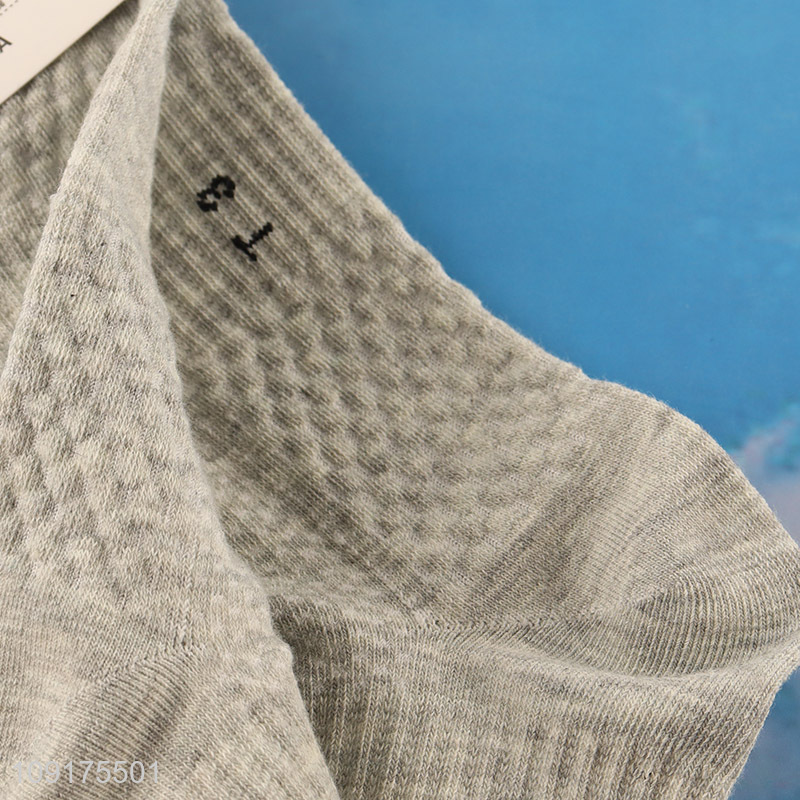 China wholesale multicolor breathable men cotton socks sports socks