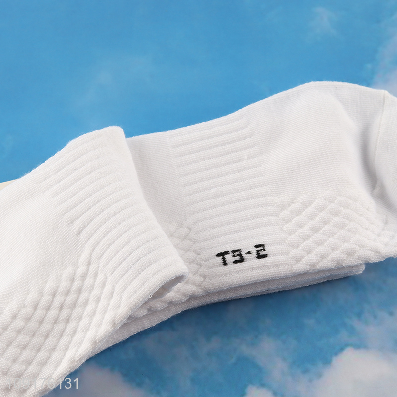 China products multicolor breathable men cotton socks sports socks