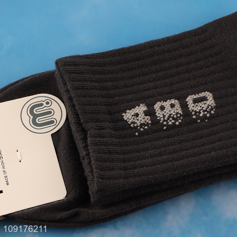 Good selling breathable men cotton socks crew socks wholesale