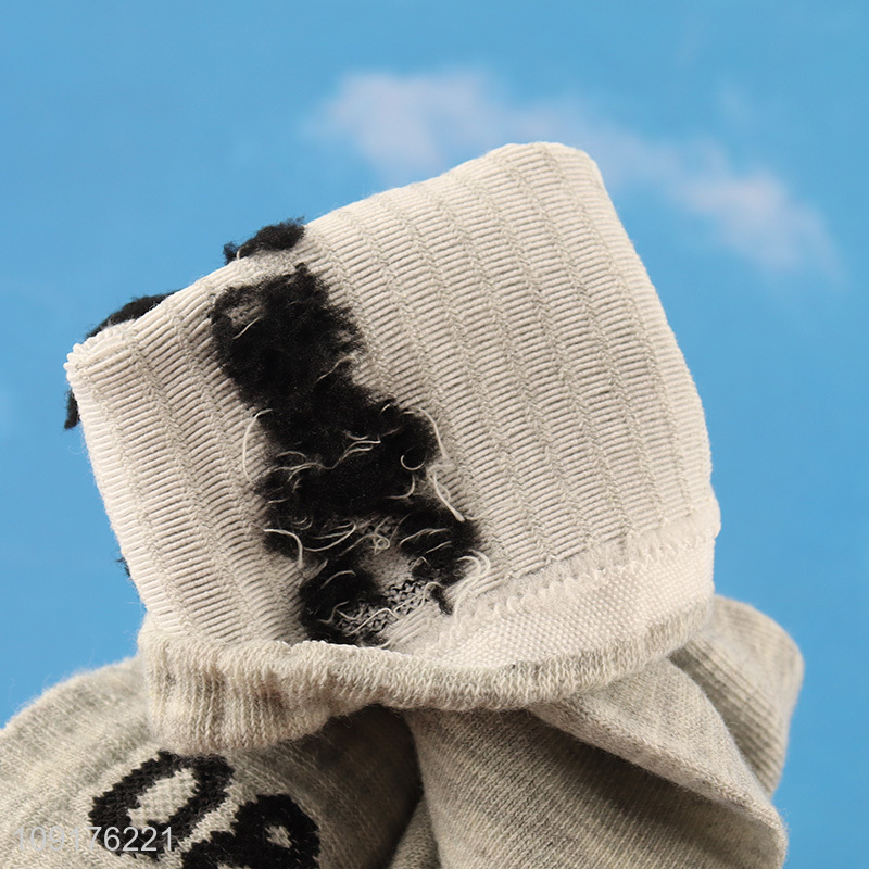 Latest products fashion breathable men cotton socks crew socks for sale